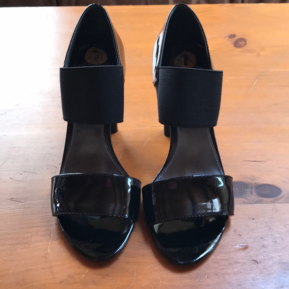 Adrienne vitadini heels